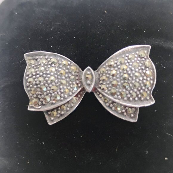 Antique 1920 Art Deco Era Sterling Silver Marcasite Bow Brooch